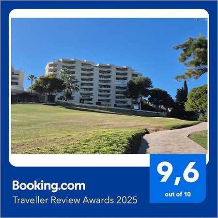 Habitacion Deluxe Con Bano Privado En Atalaya Apartagolf, Estepona Ngoại thất bức ảnh