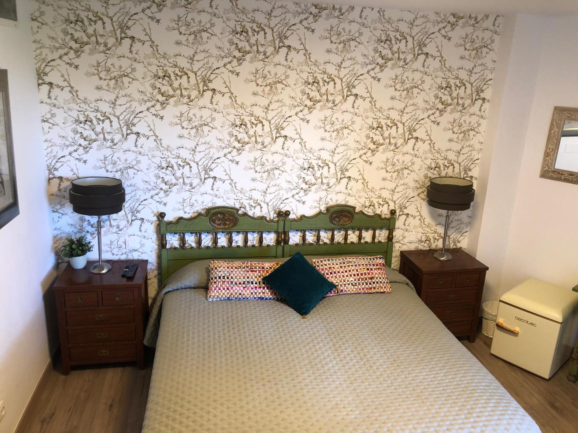 Habitacion Deluxe Con Bano Privado En Atalaya Apartagolf, Estepona Ngoại thất bức ảnh
